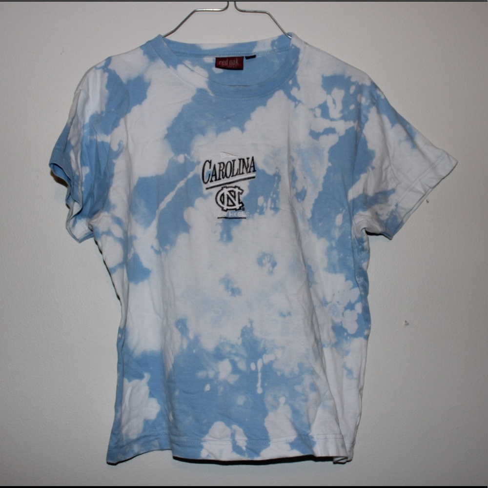UNC women’s T